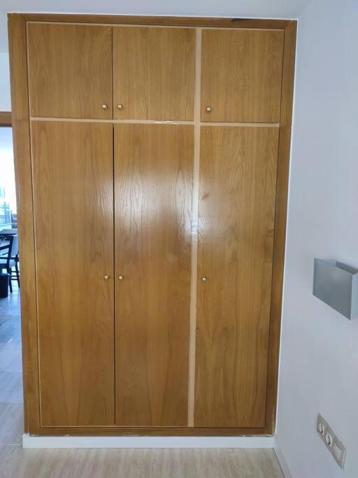 Duplex Con Piscina En Rubi Apartment Bagian luar foto