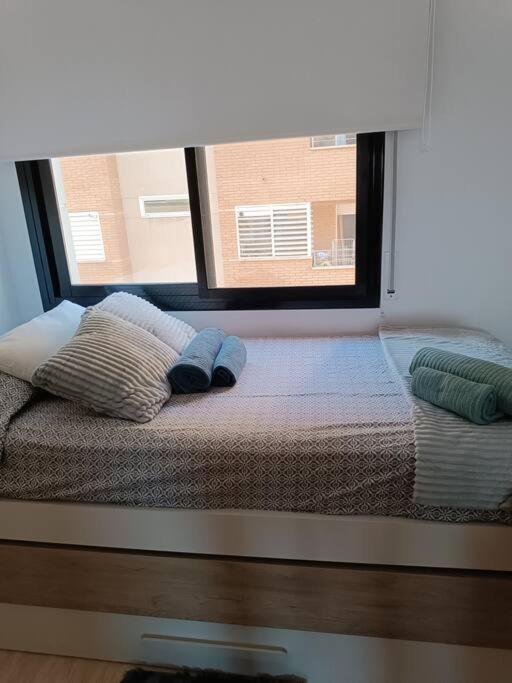 Duplex Con Piscina En Rubi Apartment Bagian luar foto